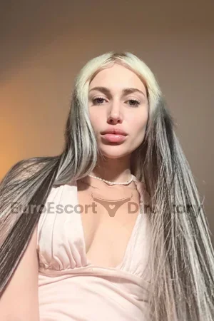 Mia