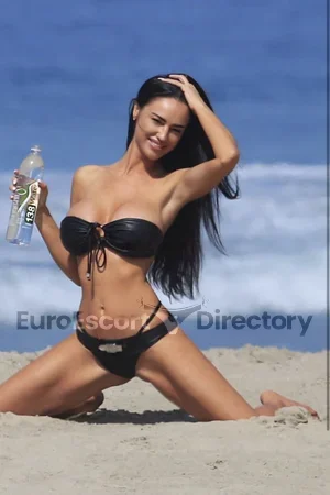 Marya Euro Escort