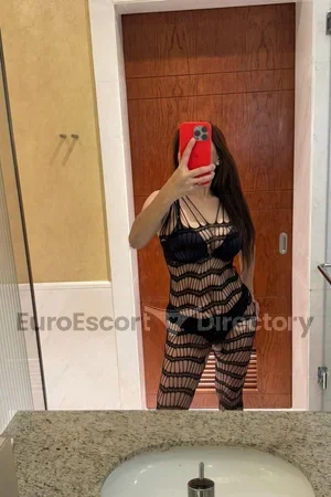 Lea escort