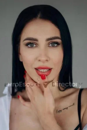 Yana Euro Escort