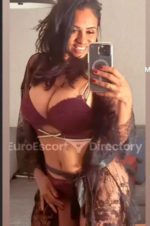 Sabrina escort