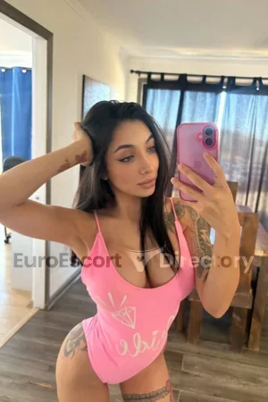 Bella