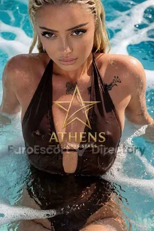 KYRA STARS
