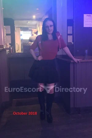 Brum Party girl