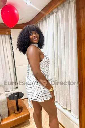 Hafsa Euro Escort