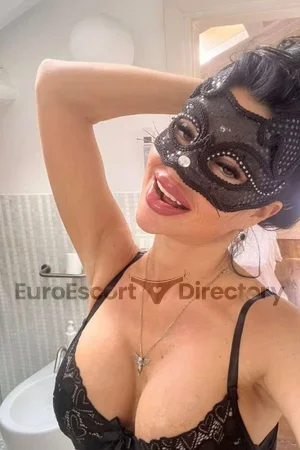 Vika escort