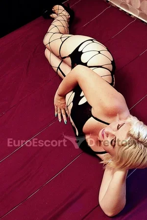 Sassy6 Euro Escort