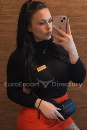 Andreea escort